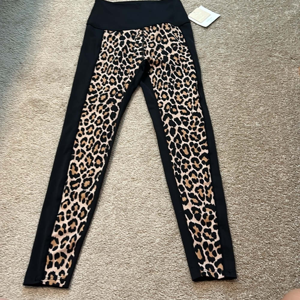 Beyond yoga leggings